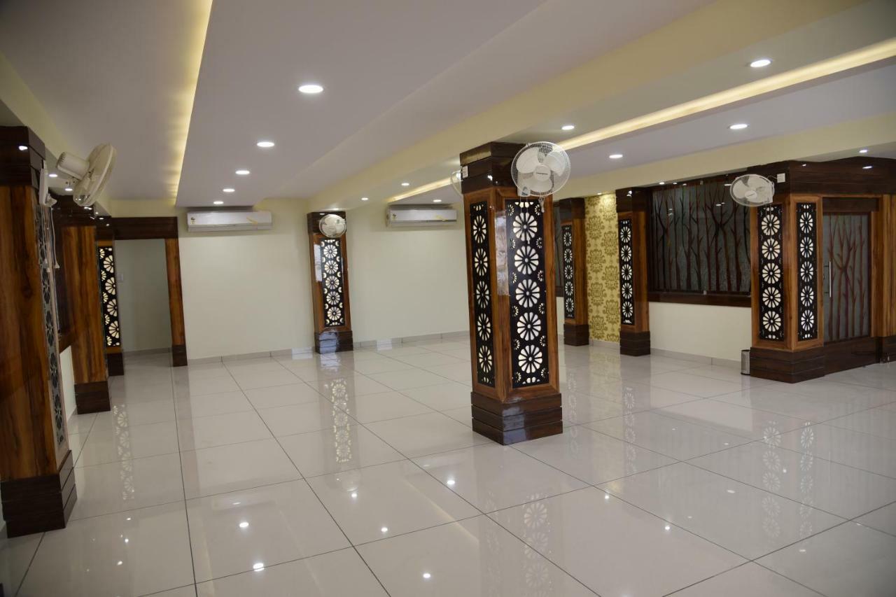 Hotel Pushpanjali 博帕尔 外观 照片